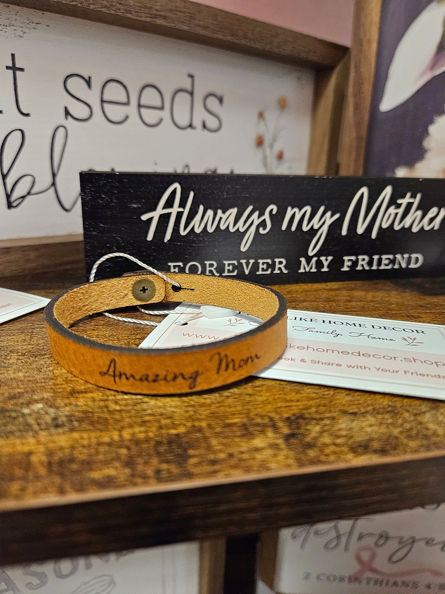 Amazing Mom Thin Leather Bracelet image 2