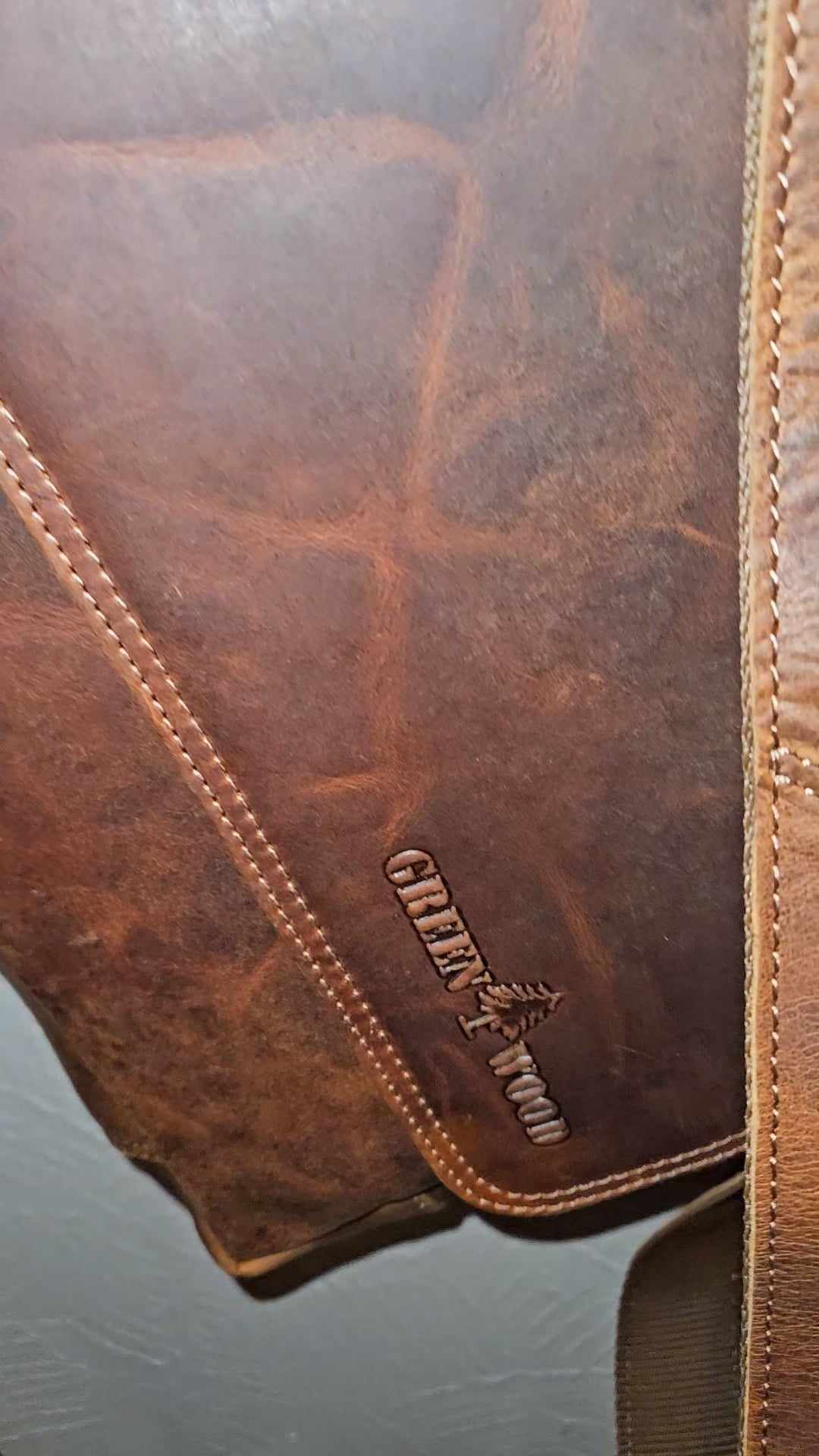 Leo Handmade Leather Bag image 5