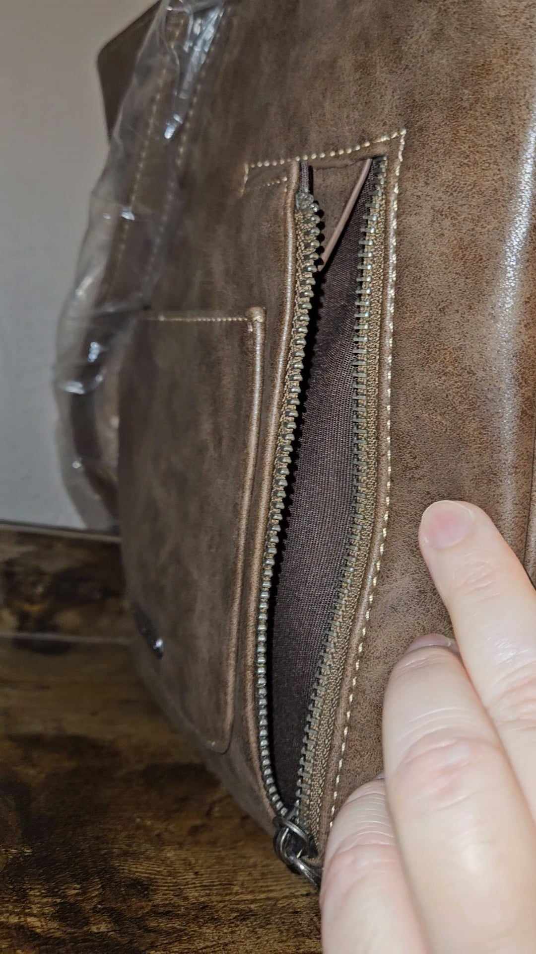 Trinity Ranch Hair-On Leather Concealed Carry Crossbody Purse image 3