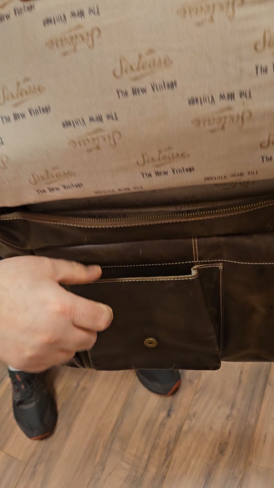 Rustic Genuine Leather Messenger Bag - Unisex image 4