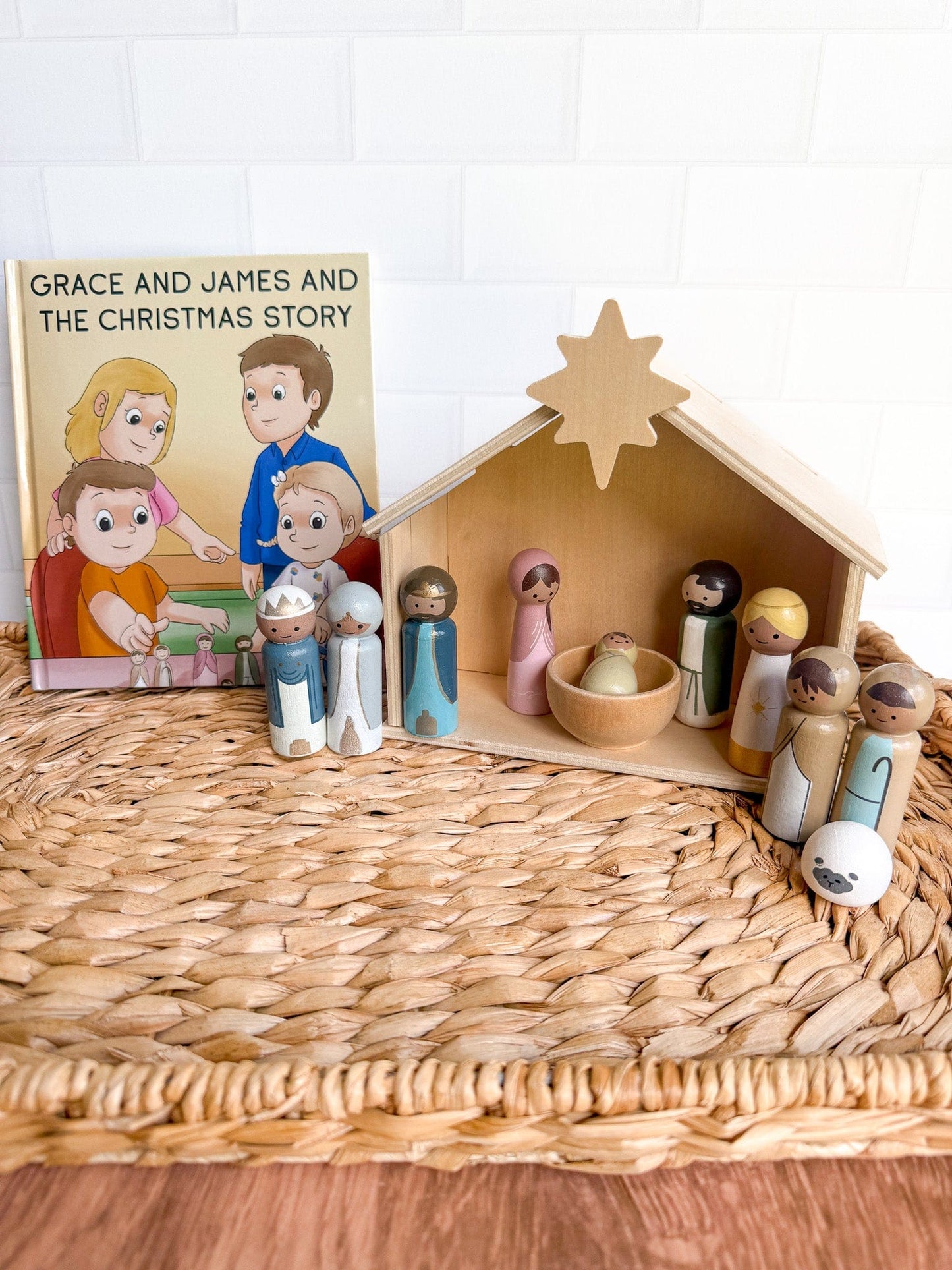 Christmas Wooden Nativity & Christian Baby Jesus Book Set
