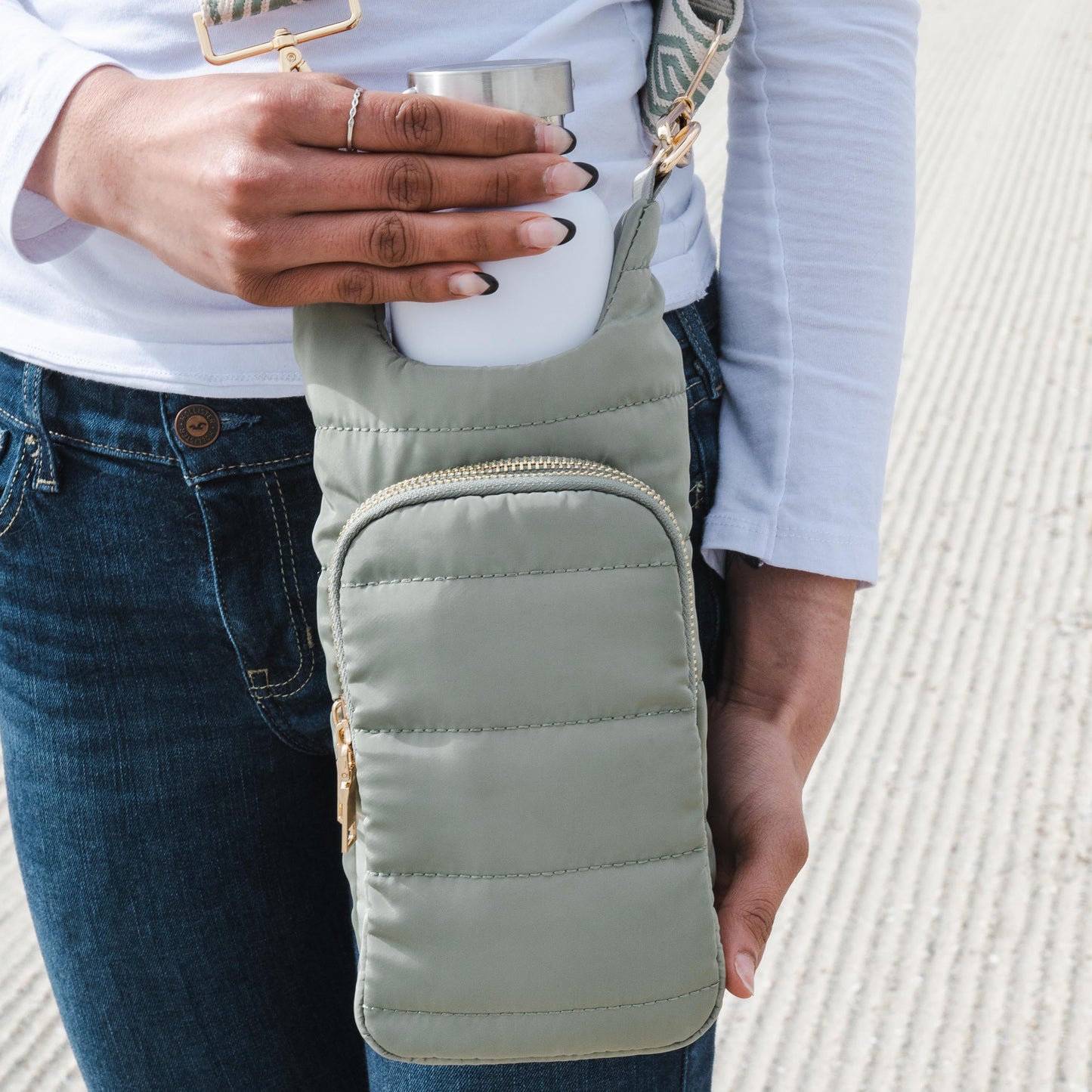 White w/ Silver Top Stainless Steel Water Bottle- 24 Oz