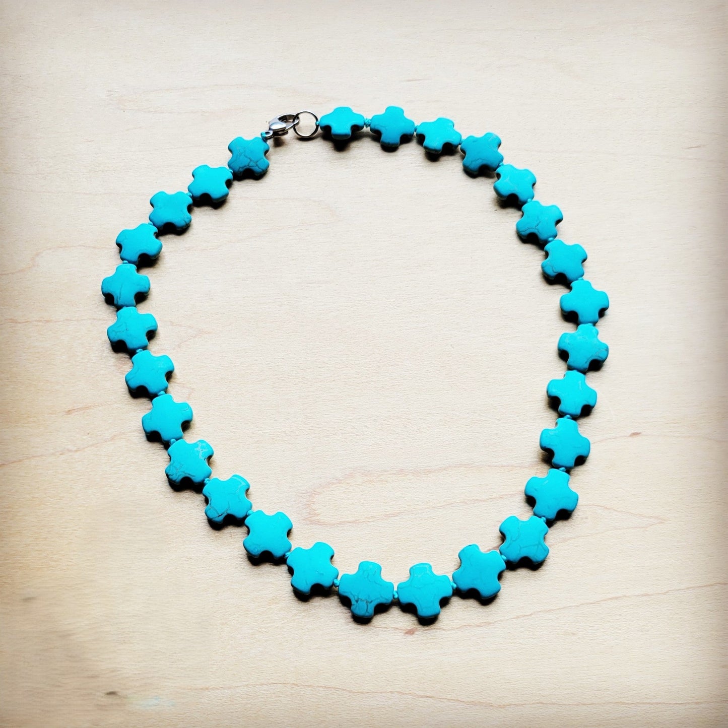 **Short Turquoise Beaded Cross Necklace 258r