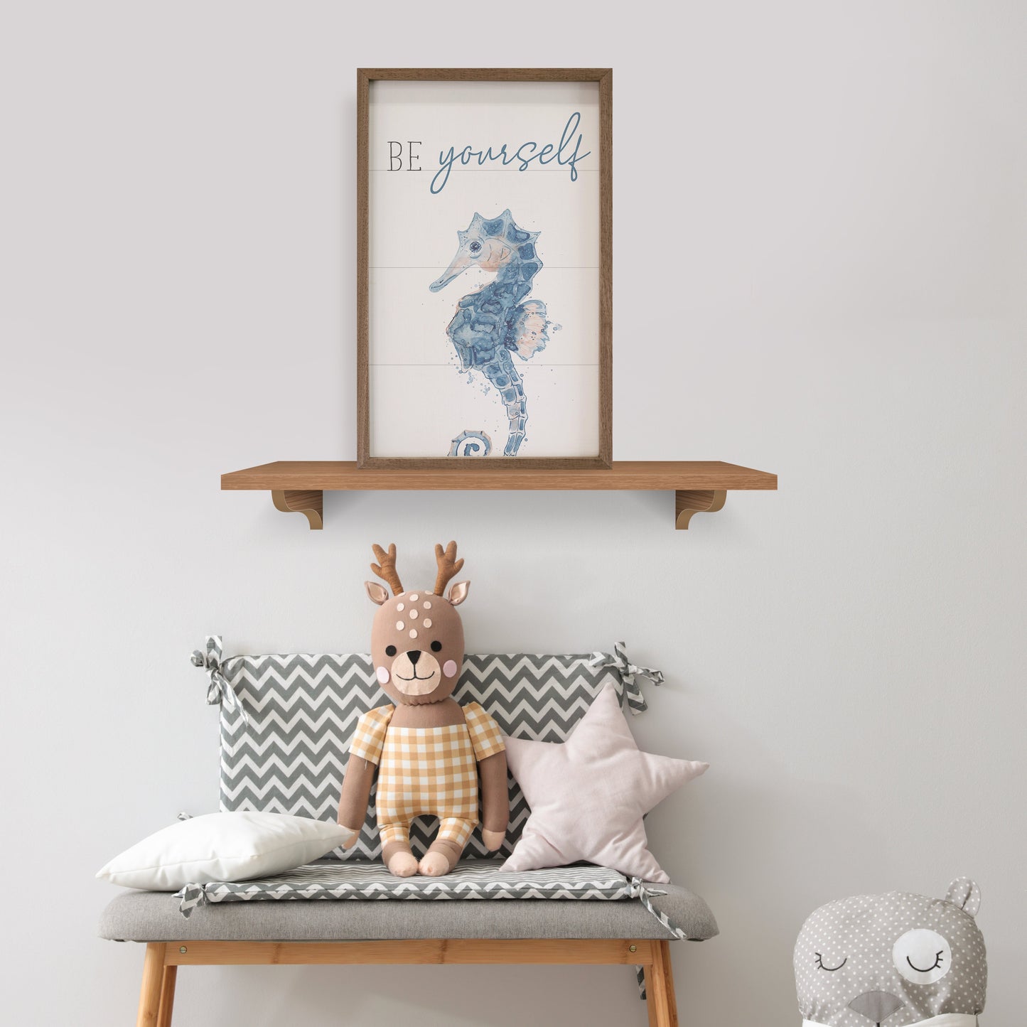 Be Yourself Seahorse White