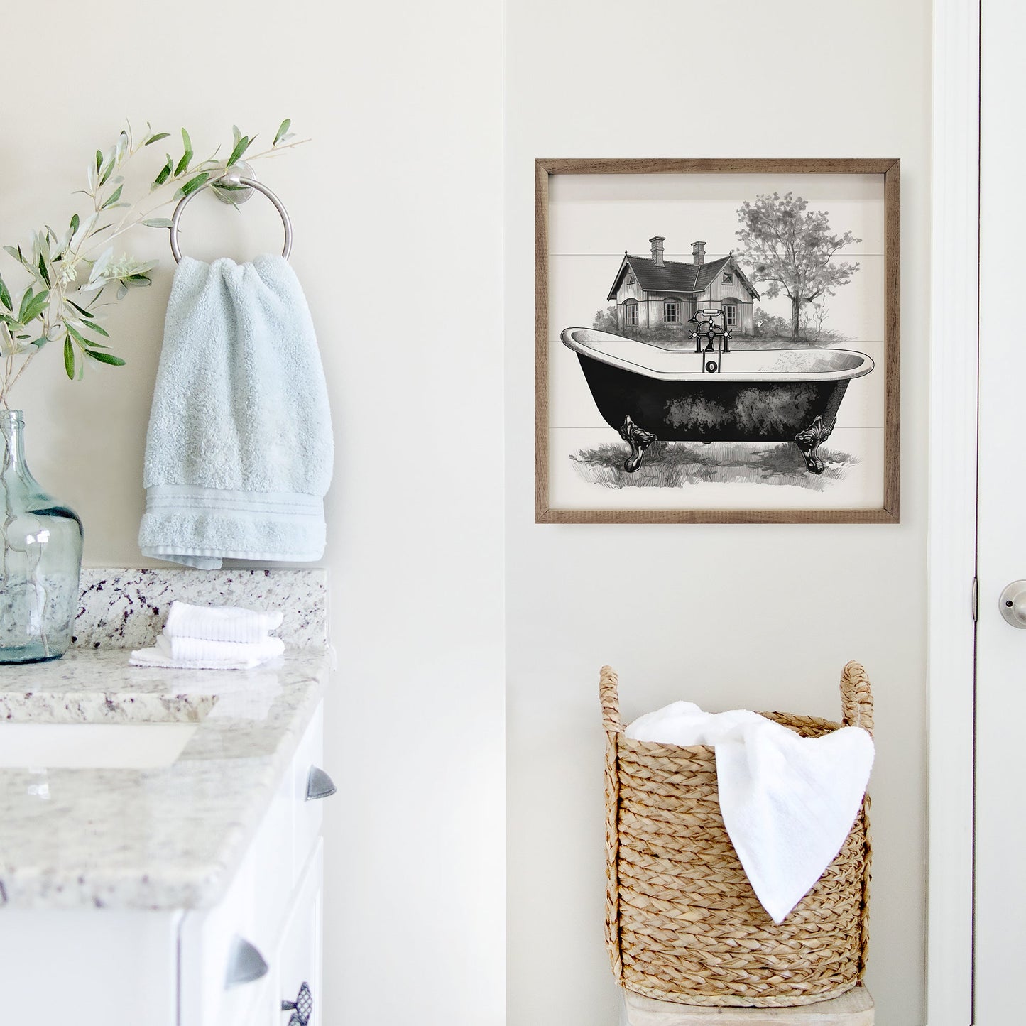 Black Country Tub With House White