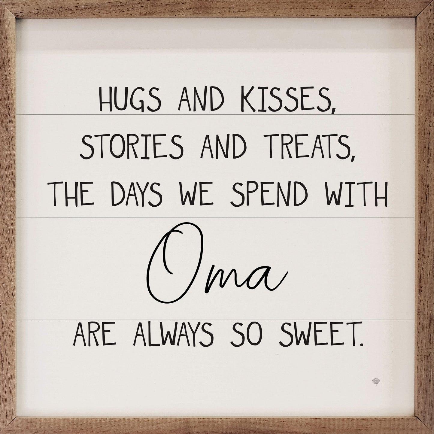 Hugs And Kisses Oma White
