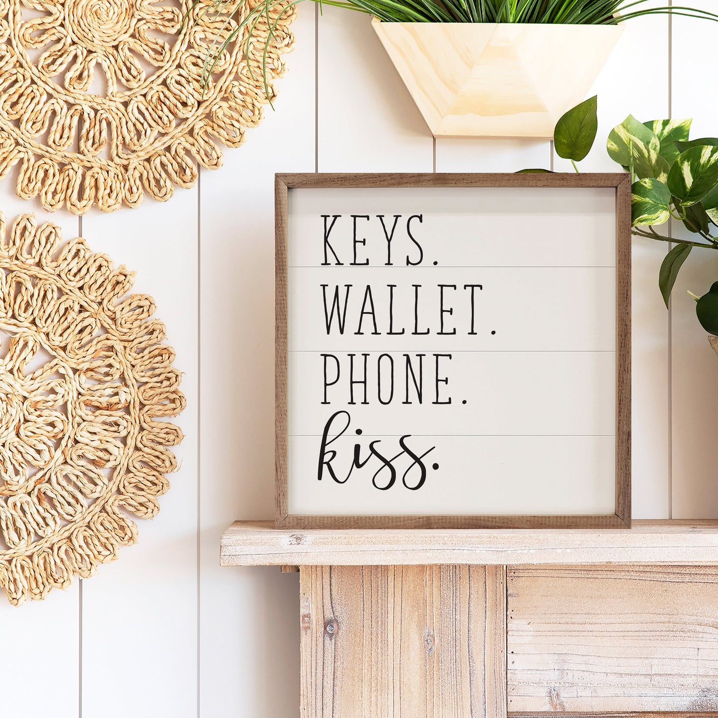 Keys Wallet Phone Kiss White