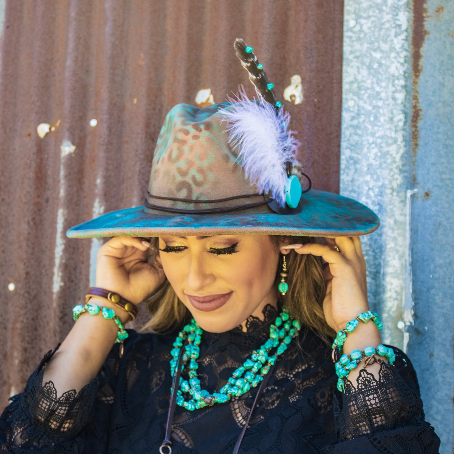 **Turquoise Blue Melon Beaded Stretch Bracelet 809g