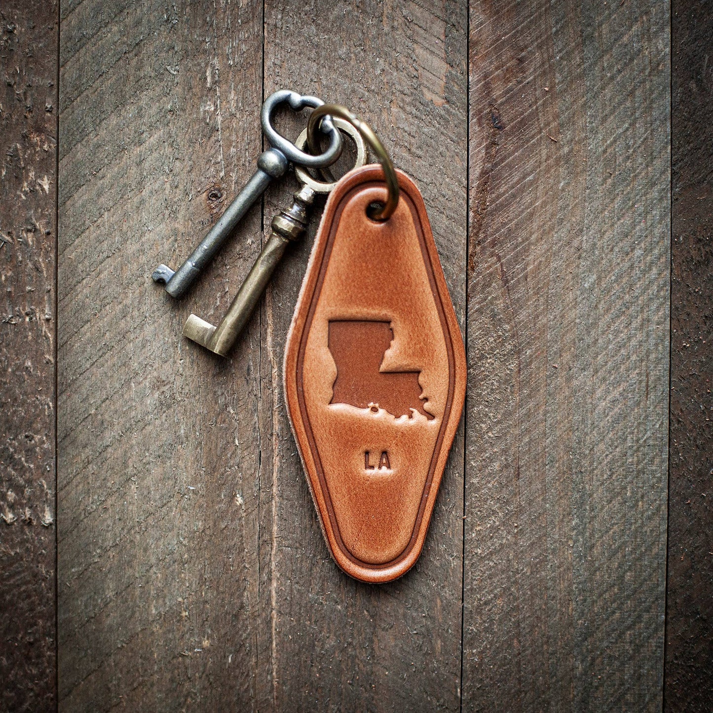 Louisiana State Silhouette Leather Keychain Motel Style