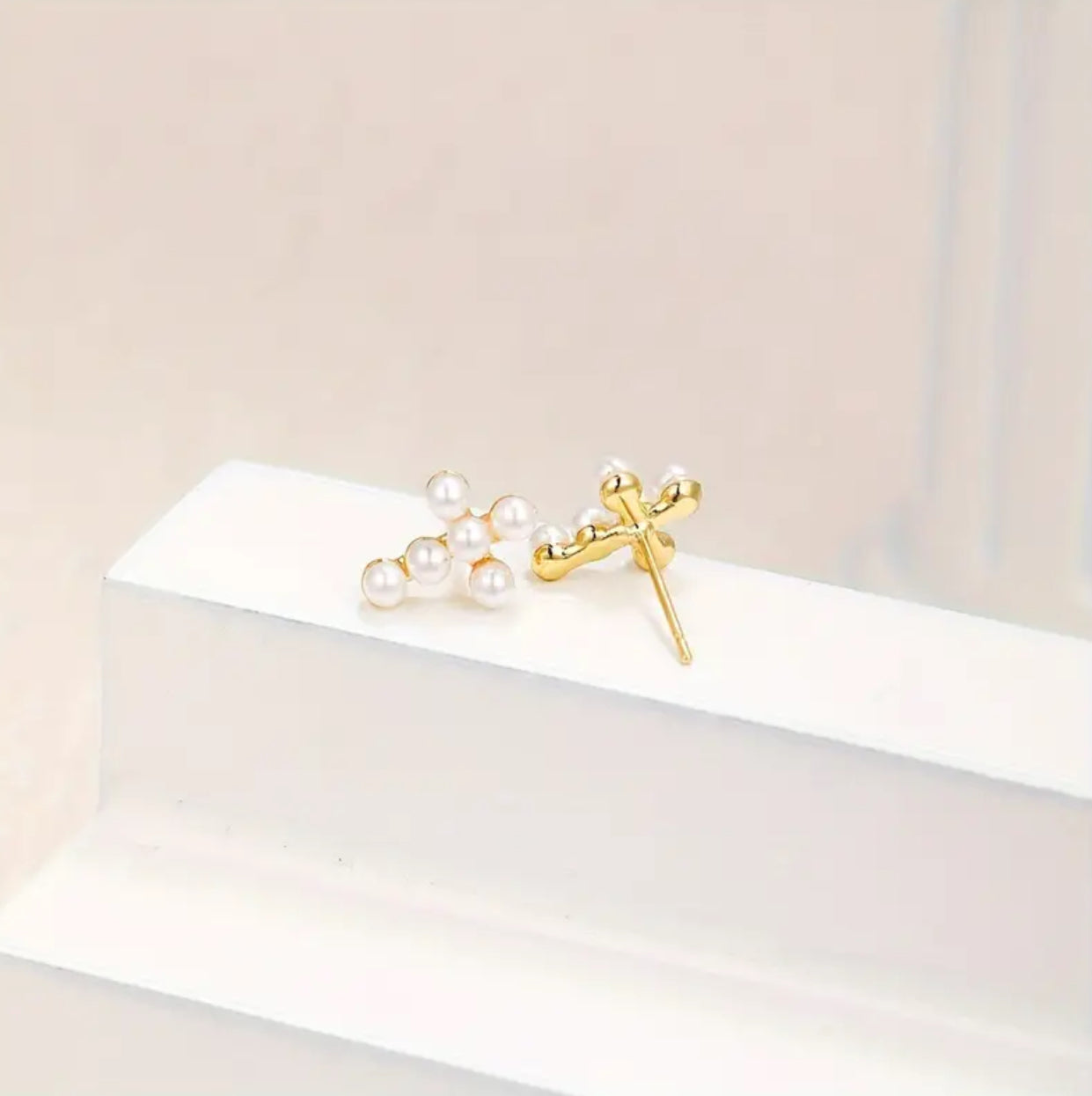 Pearl Cross Stud Earrings (A4)