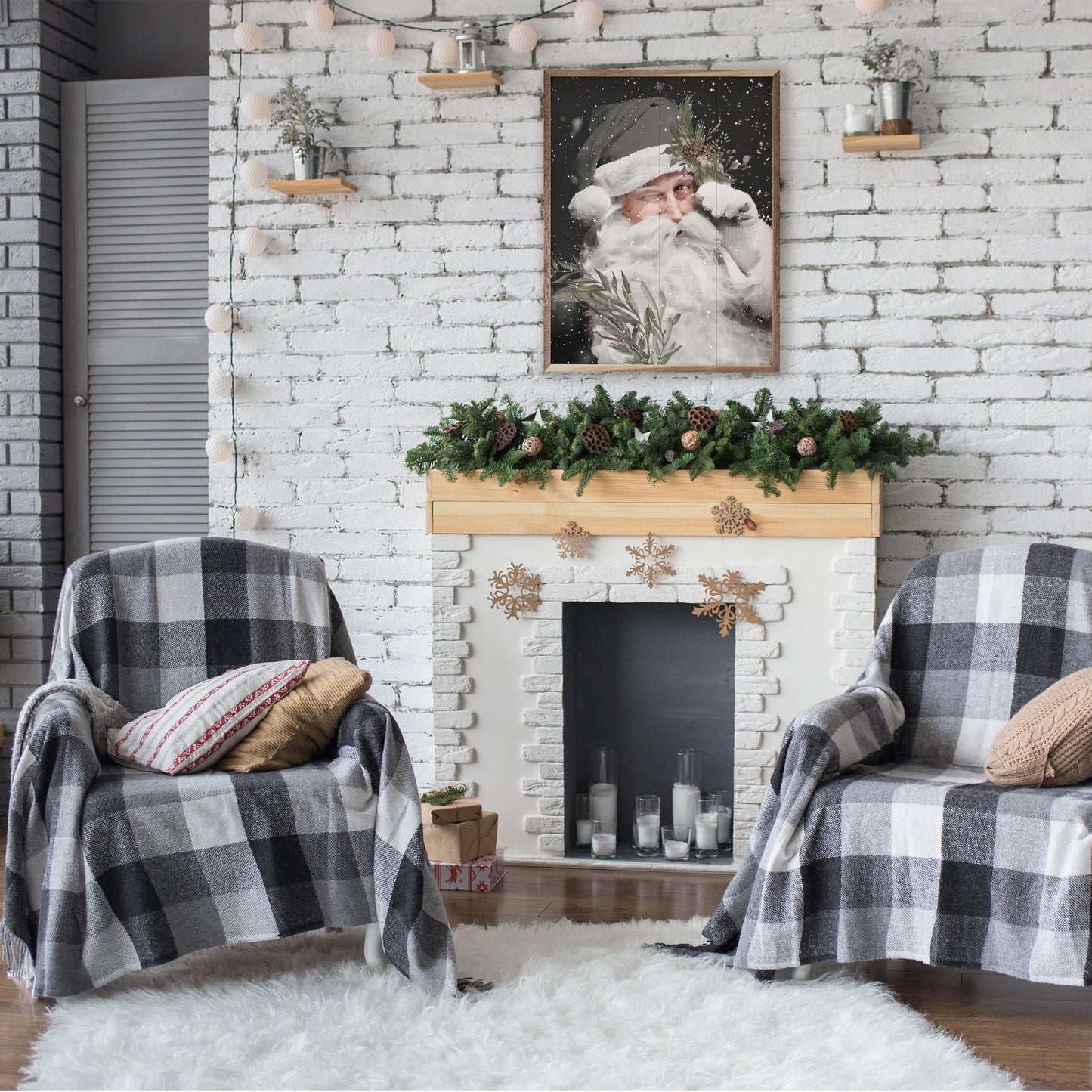 Grayscale Santa Claus image 2
