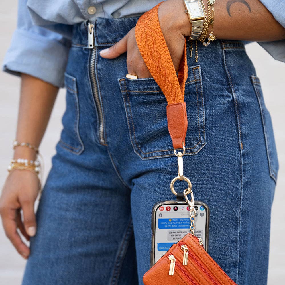 Clip & Go Strap w/Zippered Pouch Classic: Black