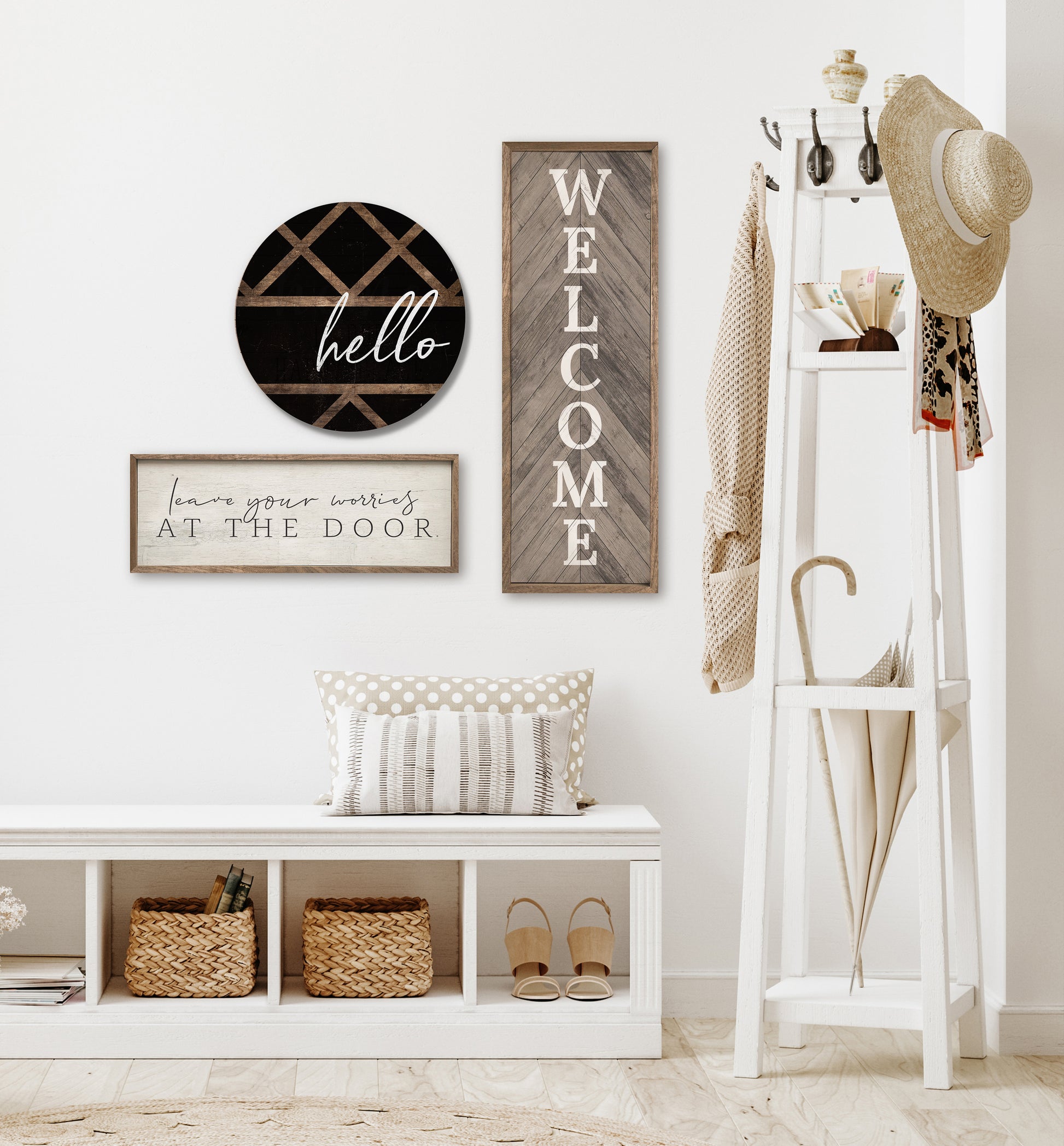Hello Black And Wood Circle image 1