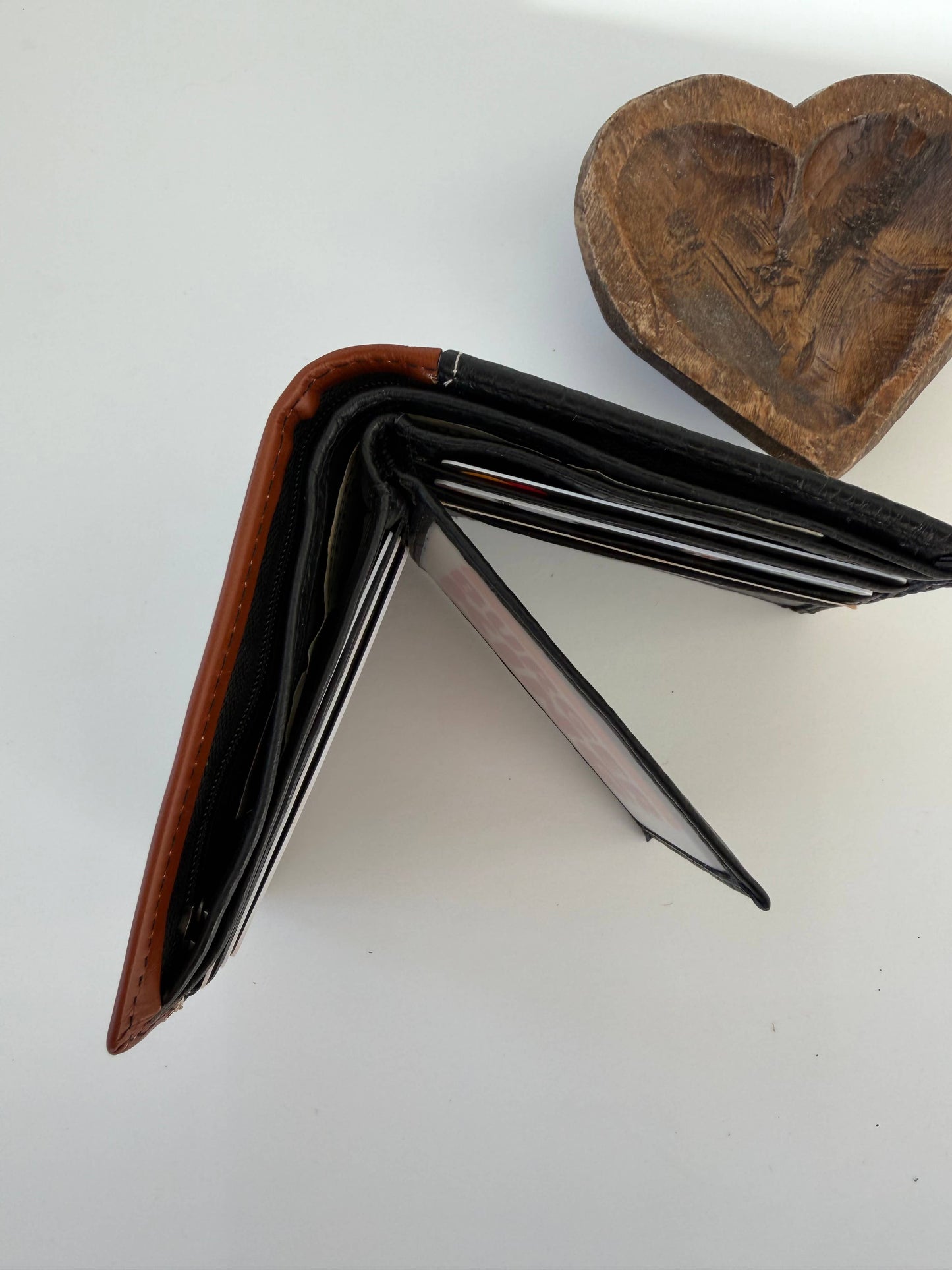 Leather Billfold Bifold Wallet with Zippered Pocket