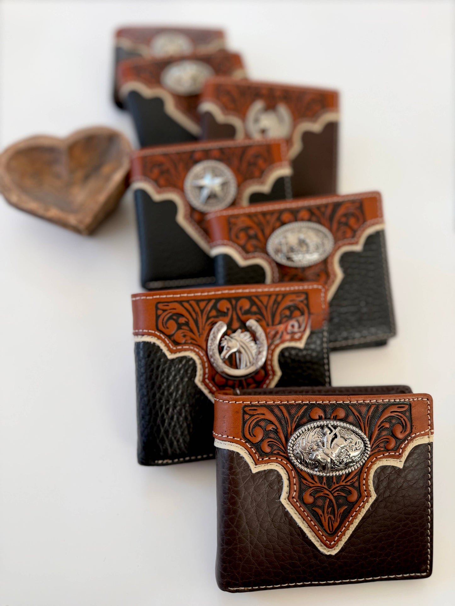 Leather Billfold Bifold Wallet with Zippered Pocket