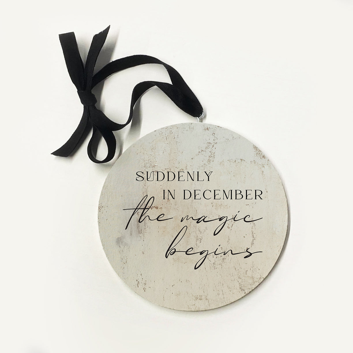 Reindeer Ridge Classic Whitewash Ornament