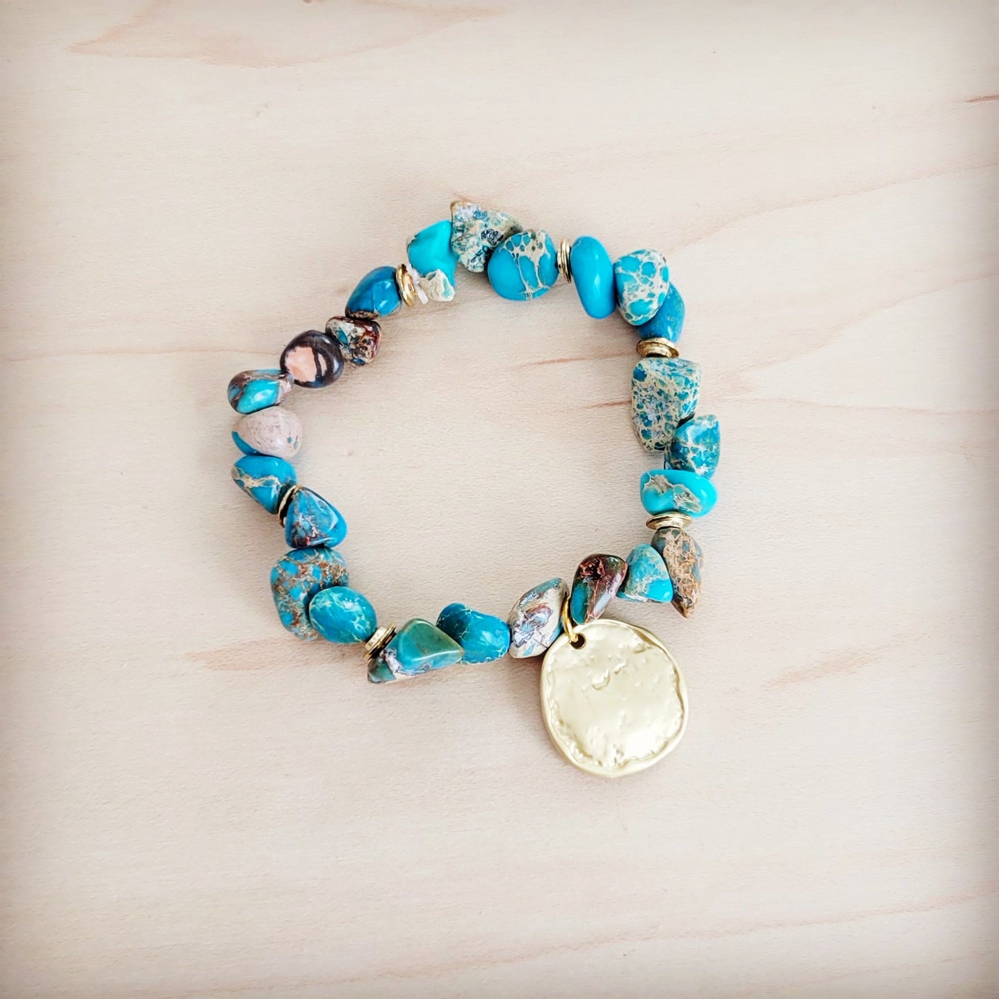 Regalite Beaded Stretch Bracelet w/ Matte Gold Coin Charm 811w