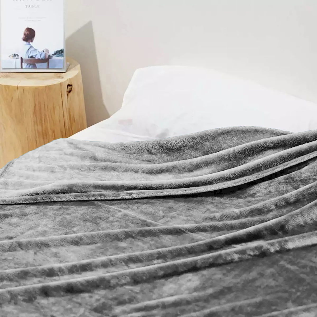 Full size Grey Extra Soft Cozy Microfiber Solid Color Throw Picnic Sofa Bed Blanket