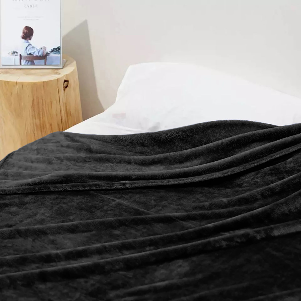 Queen Size Black Extra Soft Cozy Microfiber Solid Color Throw Picnic Sofa Bed Blanket