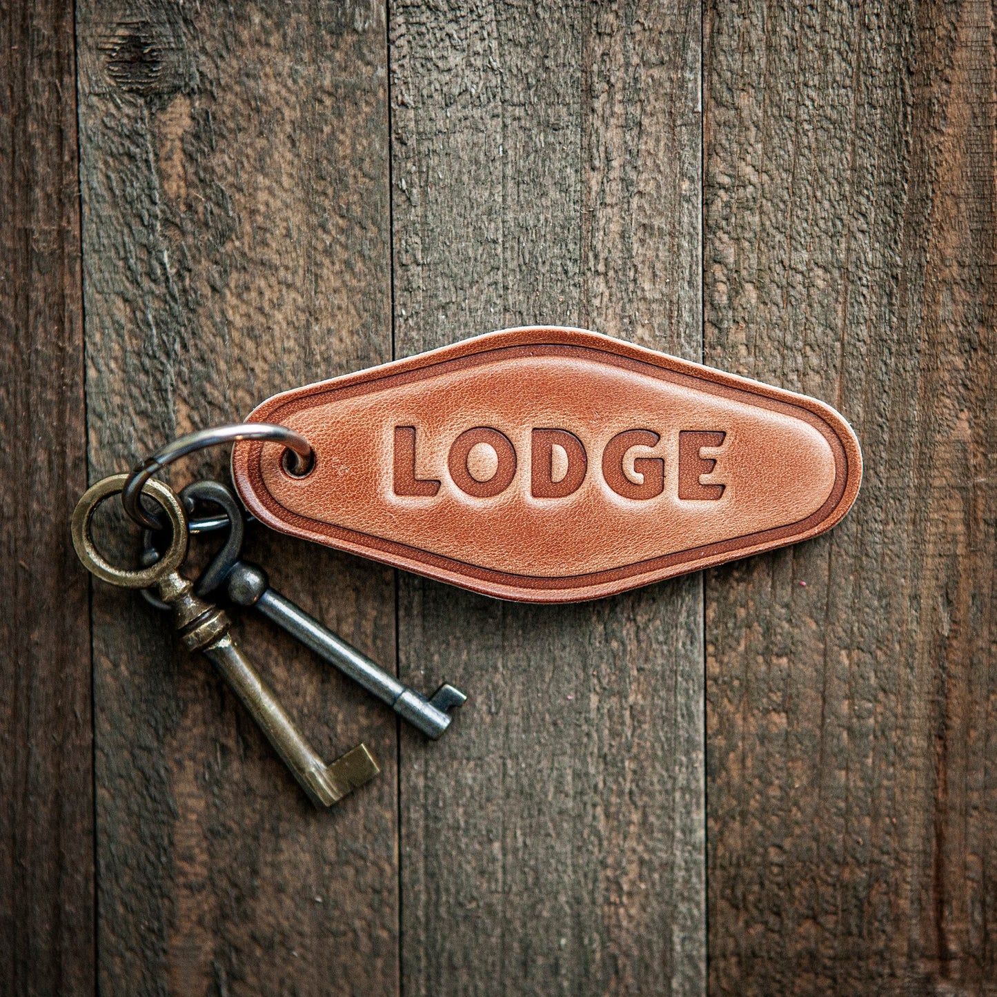 Lodge Leather Keychain Motel Style