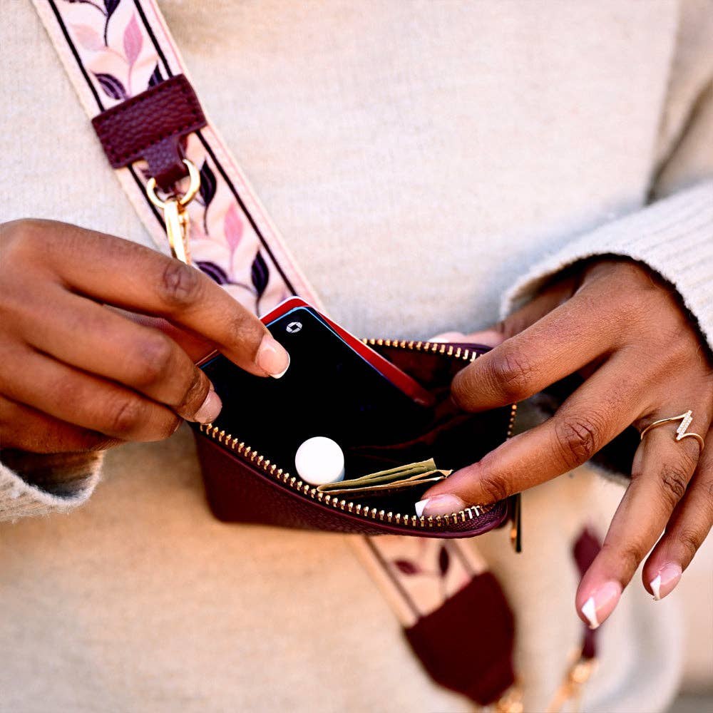 Clip & Go Strap w/RFID Pouch Leaf Pattern