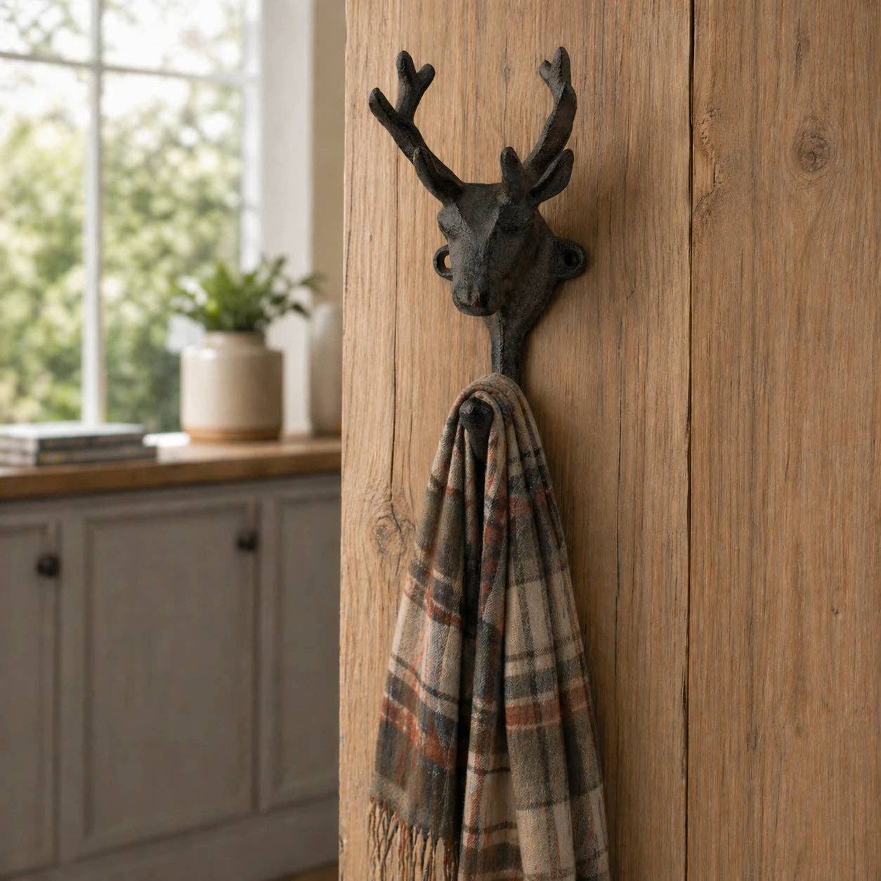 Deer Head Wall Hook, Cast Iron Vintage Woodland for Coats or Hats, 6.4"