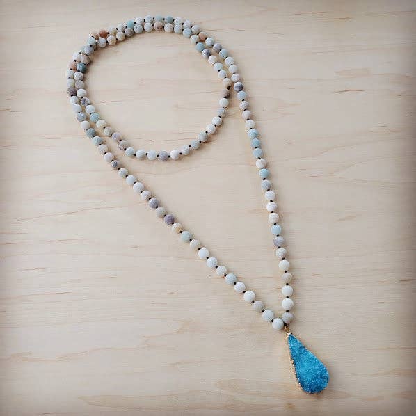 Frosted Amazonite Long Beaded Necklace with Agate Pendant 260o: 260o Agate