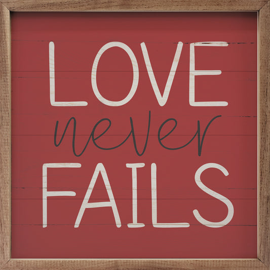 Love Never Fails Red image 0