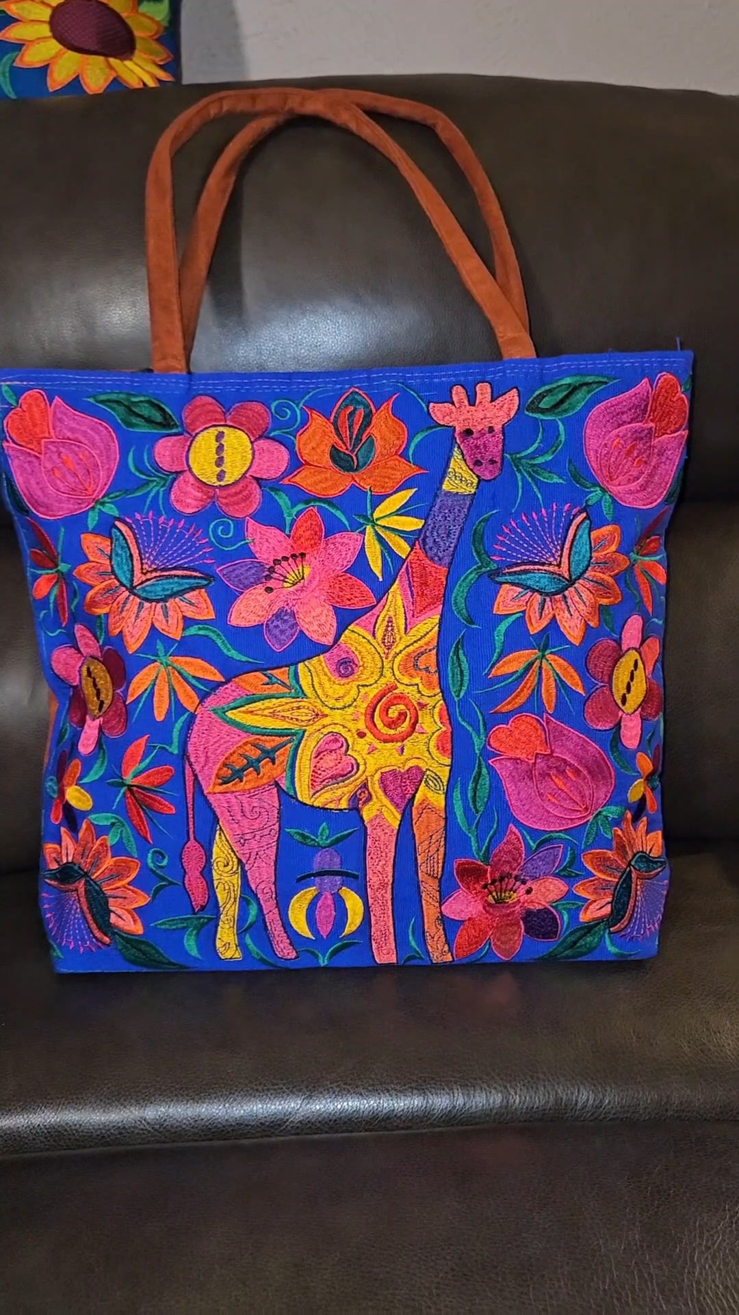 Large Embroidered Giraffe Tote Purse