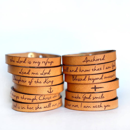 Anchored Thin Leather Bracelet